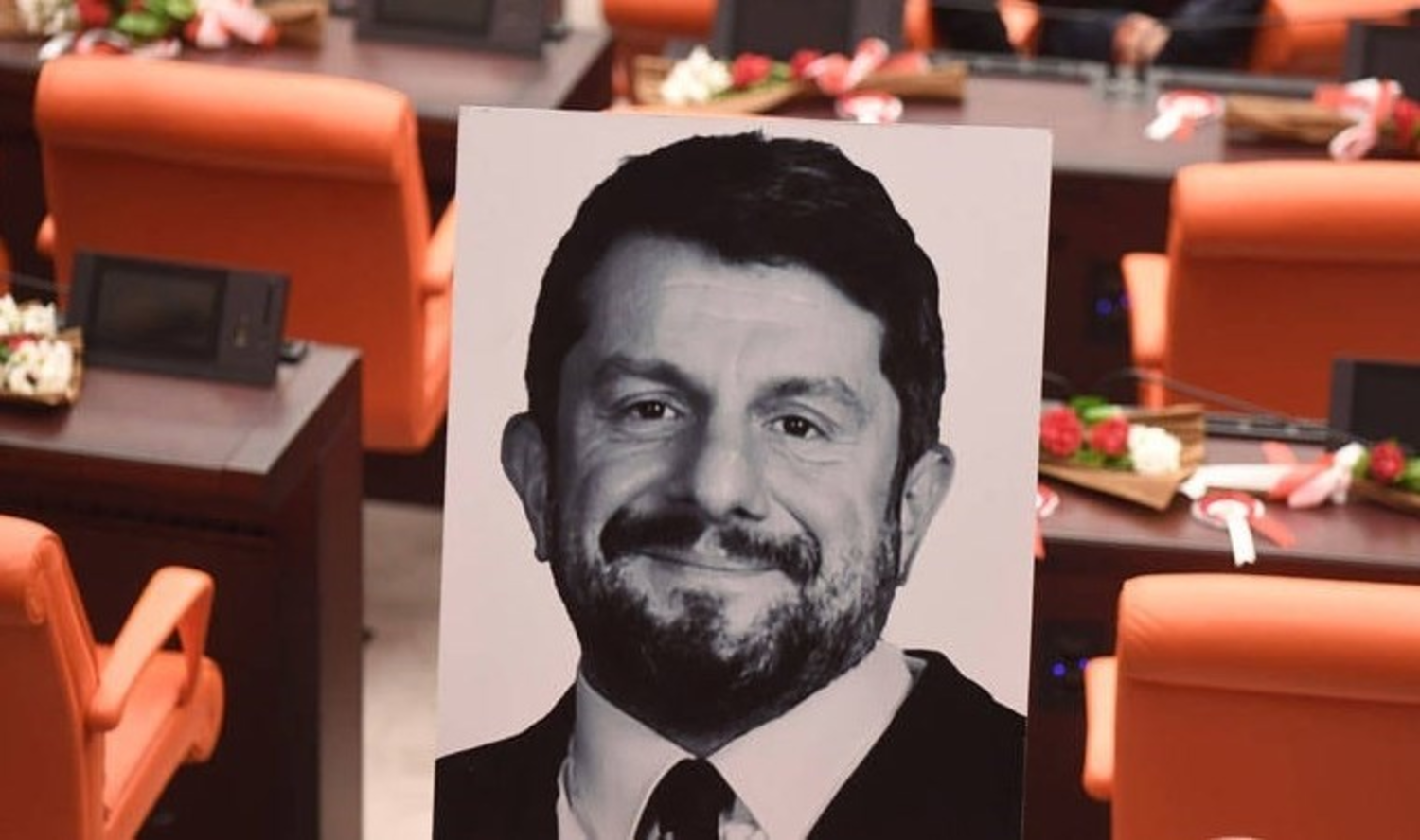 Can Atalay'dan Ferdi Zeyrek’e veda